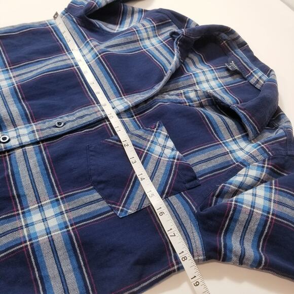 HAYES Plaid Button Front Shirt Long Sleeves Collared - Picture 8 of 12